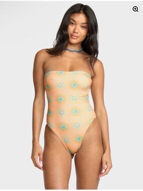 Womens Show Me Sun Reversible Trully Hi One Piece Swimsuit